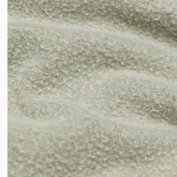 Aritzia Wilfred Free “Free Fleece Crew” - Picture 7 of 15